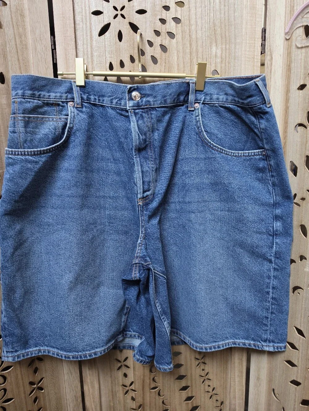 NWOT We The Free Curvy Pasadena Mid Rise Long Short
